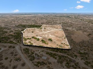 817 Usener Rd, Fredericksburg, TX 78624