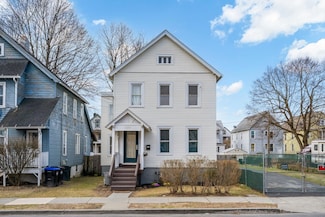 320 Mansion St, Poughkeepsie, NY 12601