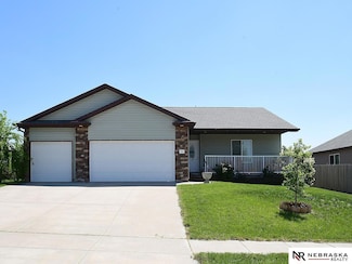 70 Switchgrass Ln, Bennet, NE 68317