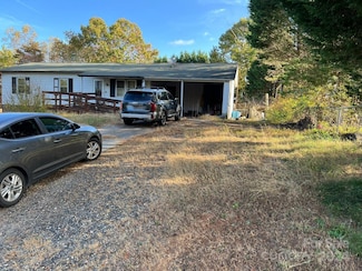2422 Messer St, Valdese, NC 28690