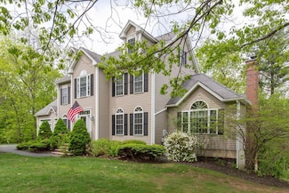 27 Mockingbird Hill Rd, Windham, NH 03087