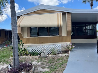 13111 Regatta Dr, Hudson, FL 34667