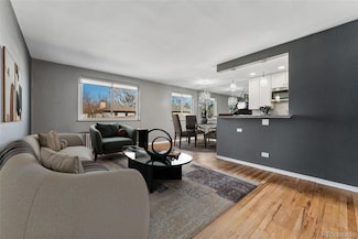 525 Jackson St Unit 304, Denver, CO 80206
