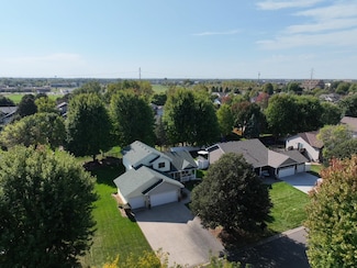 4419 Ladyslipper Ave N, Brooklyn Park, MN 55443