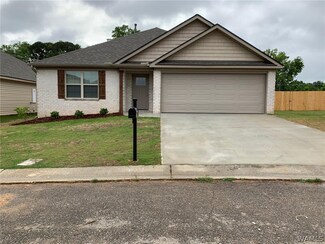 1920 Crimson Way, Cottondale, AL 35453