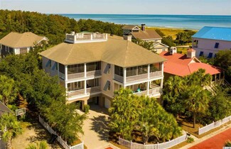 53 Beachwalker Ct, Georgetown, SC 29440