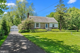 868 Durham Rd, Langhorne, PA 19047