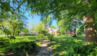 705 W 6th St, Seymour, IN 47274