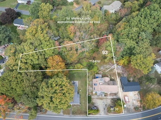 20 Pioneer Rd, Rye, NH 03870