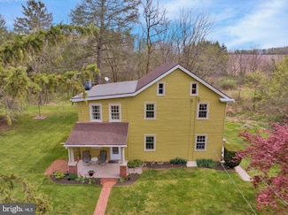 142 Reedsville Rd, Schuylkill Haven, PA 17972