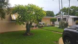 8720 NW 10th St, Pembroke Pines, FL 33024