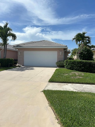 1529 NW Amherst Dr Unit B, Port Saint Lucie, FL 34986