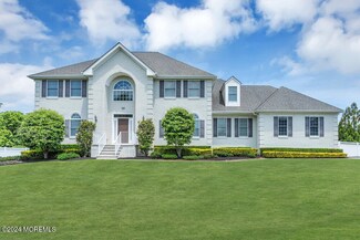 10 Hanging Rock Rd, Freehold, NJ 07728