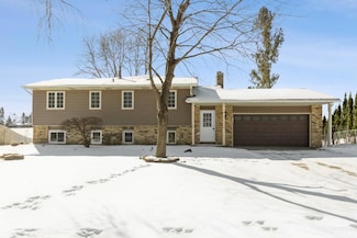 8069 71st Street Ct S, Cottage Grove, MN 55016