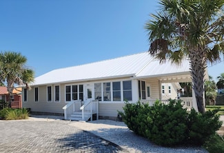 6824 W Highway 98, Port Saint Joe, FL 32456