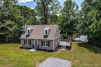 647 Lakeview Dr, Heathsville, VA 22473