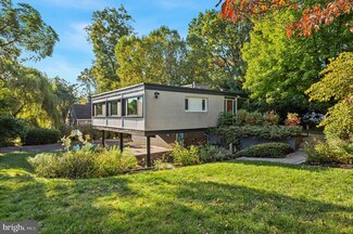 224 Waring Rd, Elkins Park, PA 19027