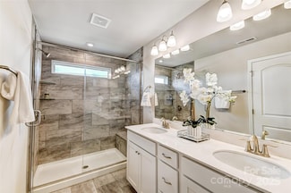 2666 Selbourne Dr, Gastonia, NC 28052