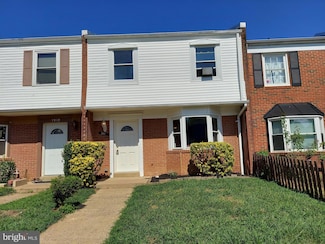 7921 Meadow Ct, Manassas, VA 20109