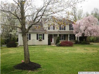 34 Long Acre Dr, Cream Ridge, NJ 08514