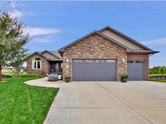 8545 W Candlewood Ct, Wichita, KS 67205