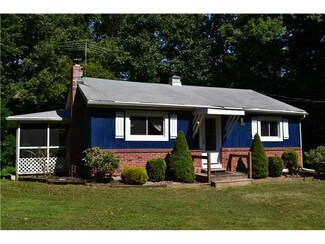 419 Handwerk Rd, Markleton, PA 15551