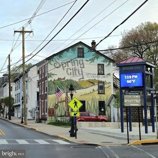 126 N Main St, Spring City, PA 19475