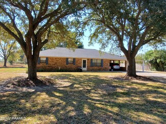 2627 Edgewood Rd, Ville Platte, LA 70586