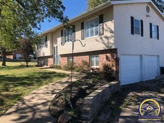 4643 SW Burlingame Rd, Topeka, KS 66609