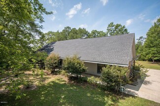17090 Road 504, Kiln, MS 39556