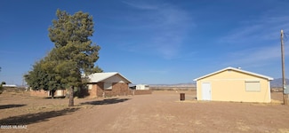 13168 S Hawk Ln, Pearce, AZ 85625