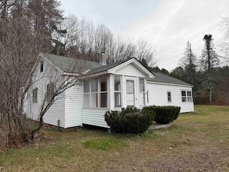 1374 Vt Route 103 N, Chester, VT 05143