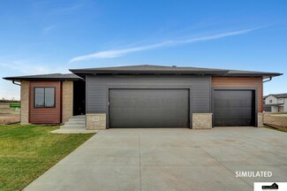 725 Courtyard Ct, Ashland, NE 68003