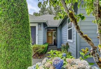 11627 239th Ave NE, Redmond, WA 98053