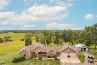 Rr 1 Box 754, Vanzant, MO 65768