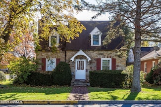 885 Saint Louis St, Lewisburg, PA 17837