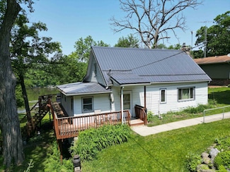 9317 N Arrowhead Shores Rd, Edgerton, WI 53534
