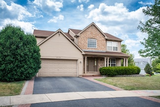 2431 Blue Spruce Ct, Aurora, IL 60502