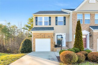 11600 Vicars Ridge Ln, Glen Allen, VA 23059