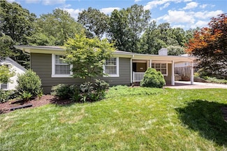 2410 Hawthorne St, Greensboro, NC 27408