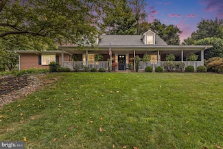 1370 Melvin Rd, Phoenixville, PA 19460