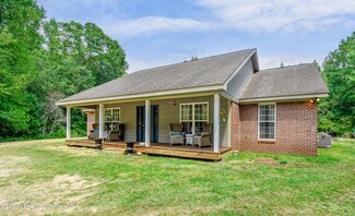 649 Mooney Hollow Rd, Tallassee, AL 36078