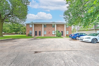 1407 A,B,C,D Oriole St, Springdale, AR 72764
