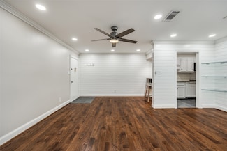 12818 Midway Rd Unit 2070E, Dallas, TX 75244