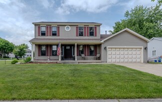1404 Candlewood Dr, Crystal Lake, IL 60014