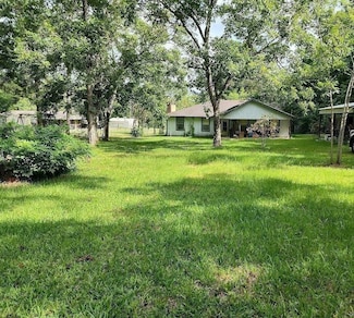 479 Upper Leggett Rd, Livingston, TX 77351