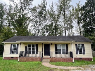 2736 Calais Ct, Murfreesboro, TN 37127