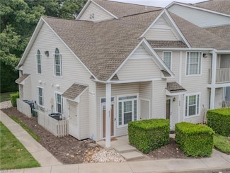 837 Whistling Swan Dr, Virginia Beach, VA 23464