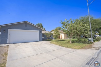 16 E Lettuce St, Heber, CA 92249