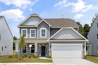 1986 Abbott Oaks Dr, Kernersville, NC 27284